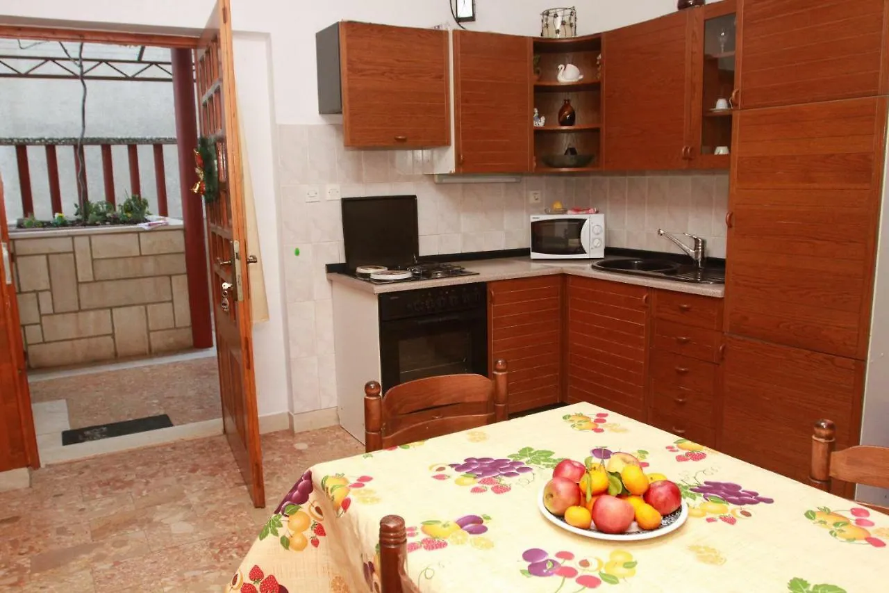 Apartament Raos Iva Trogir 0*,  Chorwacja